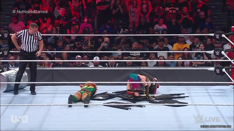 WWE_RAW_4th_July_2022_720p_WEBRip_h264_mp4_008476425.jpg