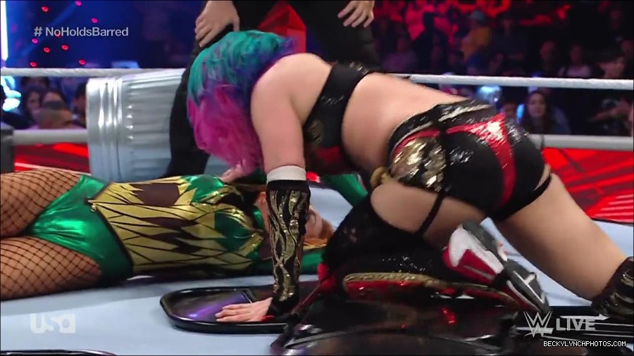 WWE_RAW_4th_July_2022_720p_WEBRip_h264_mp4_008478427.jpg