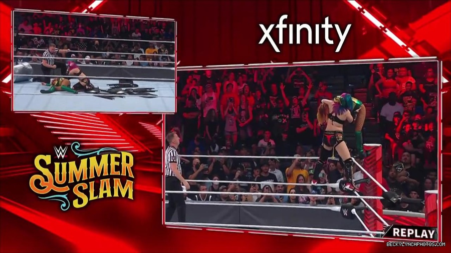 WWE_RAW_4th_July_2022_720p_WEBRip_h264_mp4_008484433.jpg