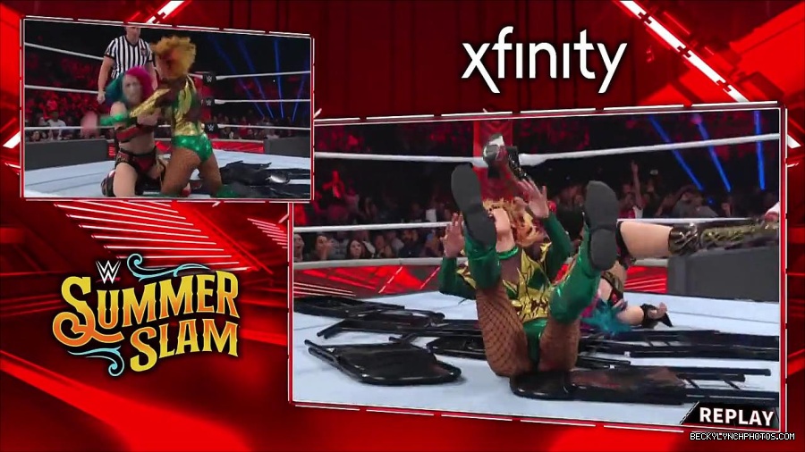 WWE_RAW_4th_July_2022_720p_WEBRip_h264_mp4_008494843.jpg
