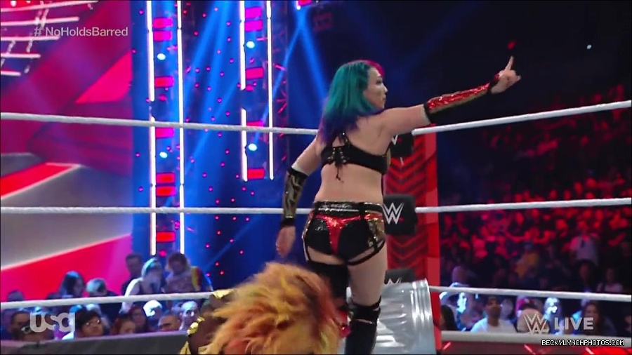 WWE_RAW_4th_July_2022_720p_WEBRip_h264_mp4_008500048.jpg