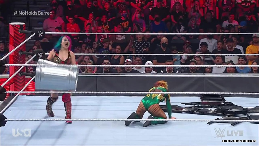 WWE_RAW_4th_July_2022_720p_WEBRip_h264_mp4_008504052.jpg