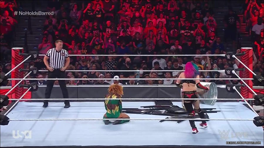 WWE_RAW_4th_July_2022_720p_WEBRip_h264_mp4_008507255.jpg