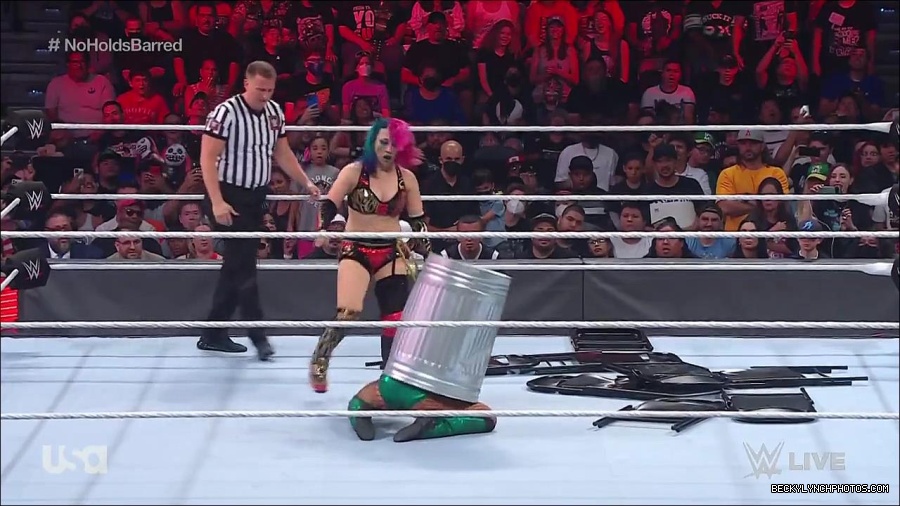WWE_RAW_4th_July_2022_720p_WEBRip_h264_mp4_008520469.jpg