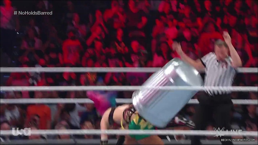 WWE_RAW_4th_July_2022_720p_WEBRip_h264_mp4_008544092.jpg