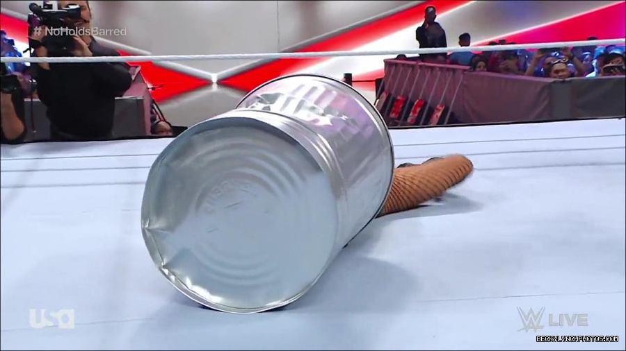 WWE_RAW_4th_July_2022_720p_WEBRip_h264_mp4_008546094.jpg