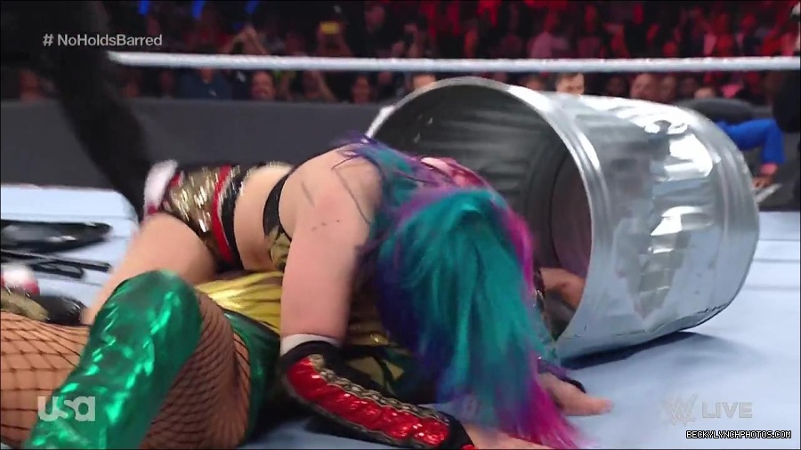 WWE_RAW_4th_July_2022_720p_WEBRip_h264_mp4_008548096.jpg