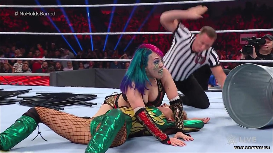 WWE_RAW_4th_July_2022_720p_WEBRip_h264_mp4_008549698.jpg