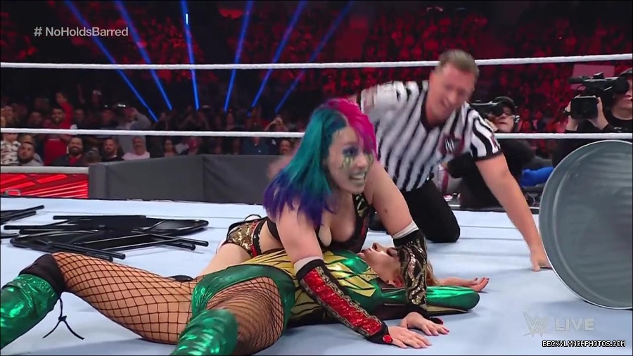 WWE_RAW_4th_July_2022_720p_WEBRip_h264_mp4_008550098.jpg