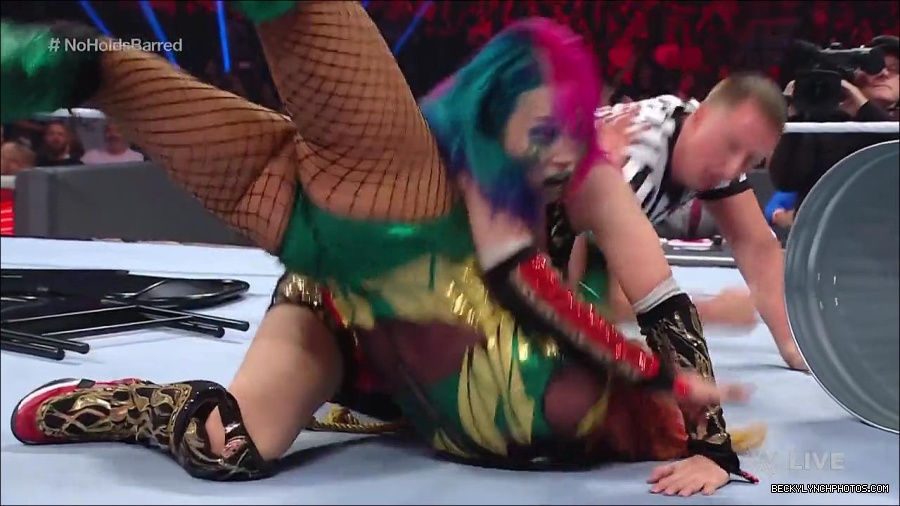 WWE_RAW_4th_July_2022_720p_WEBRip_h264_mp4_008551700.jpg