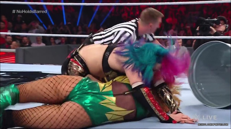 WWE_RAW_4th_July_2022_720p_WEBRip_h264_mp4_008552100.jpg