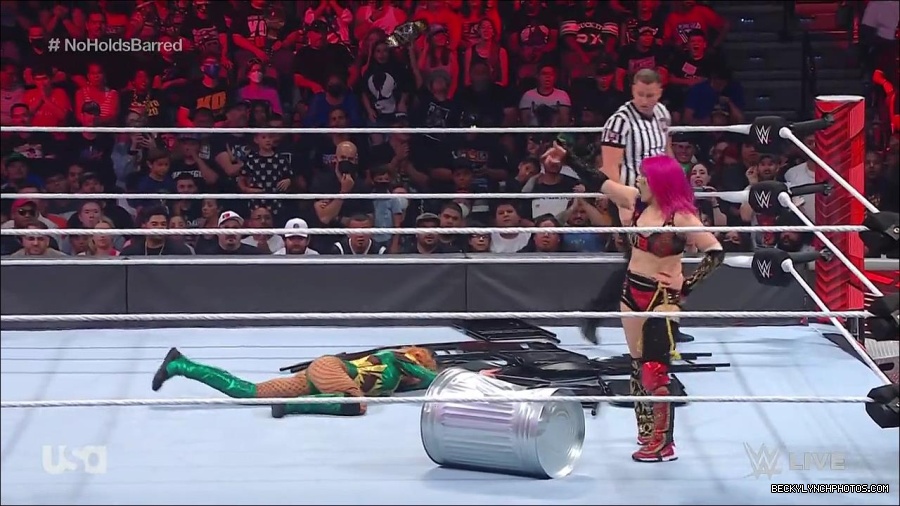 WWE_RAW_4th_July_2022_720p_WEBRip_h264_mp4_008567716.jpg