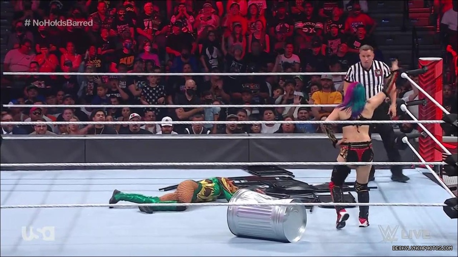 WWE_RAW_4th_July_2022_720p_WEBRip_h264_mp4_008568517.jpg