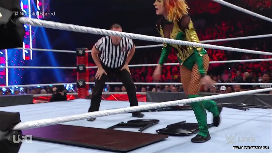 WWE_RAW_4th_July_2022_720p_WEBRip_h264_mp4_008611760.jpg