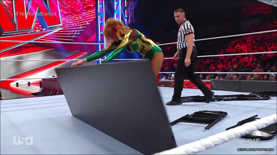 WWE_RAW_4th_July_2022_720p_WEBRip_h264_mp4_008617365.jpg