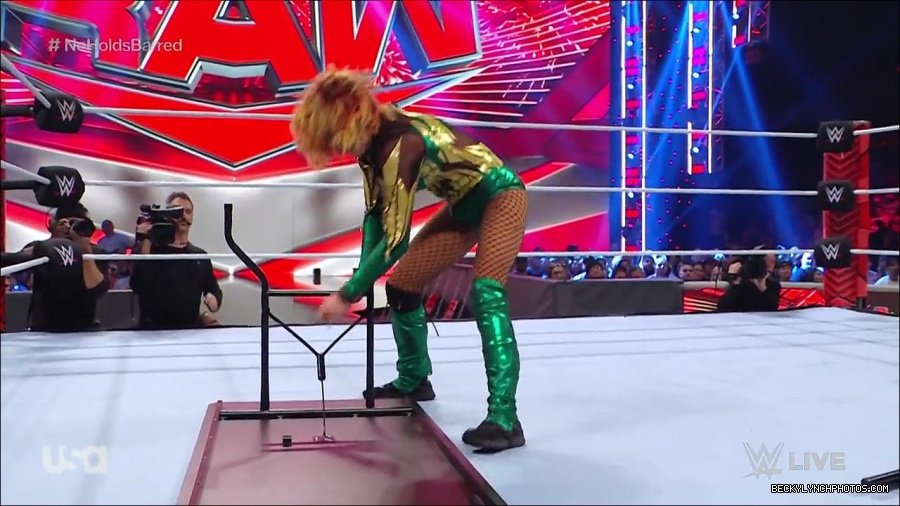 WWE_RAW_4th_July_2022_720p_WEBRip_h264_mp4_008620969.jpg