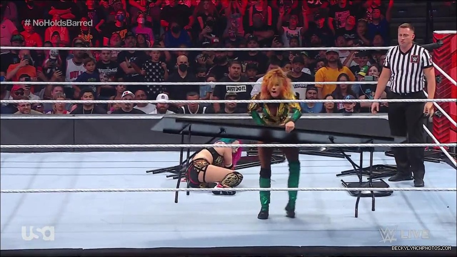 WWE_RAW_4th_July_2022_720p_WEBRip_h264_mp4_008648597.jpg