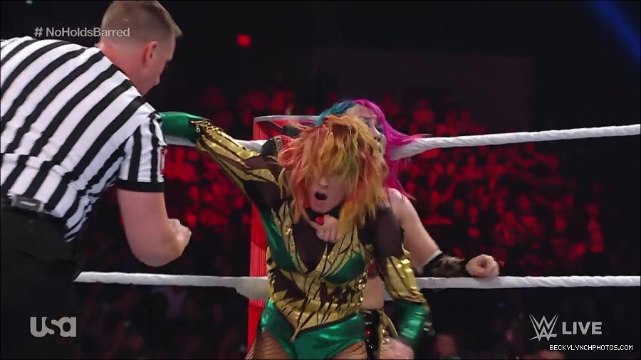 WWE_RAW_4th_July_2022_720p_WEBRip_h264_mp4_008661009.jpg