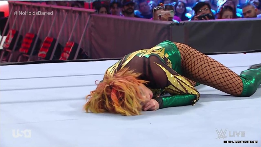 WWE_RAW_4th_July_2022_720p_WEBRip_h264_mp4_008692240.jpg