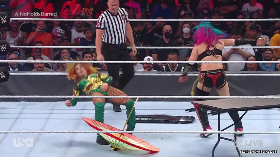 WWE_RAW_4th_July_2022_720p_WEBRip_h264_mp4_008714262.jpg