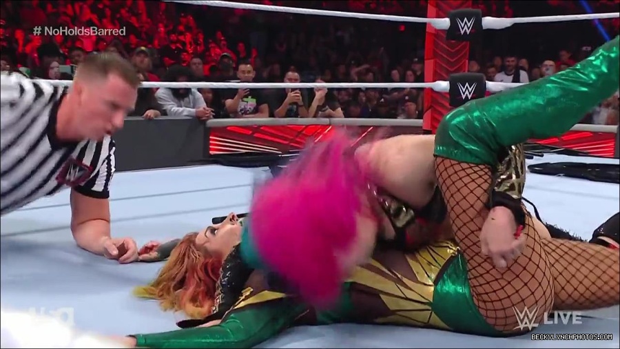 WWE_RAW_4th_July_2022_720p_WEBRip_h264_mp4_008717465.jpg
