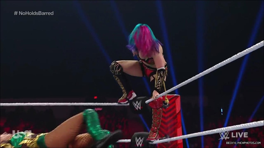 WWE_RAW_4th_July_2022_720p_WEBRip_h264_mp4_008731880.jpg