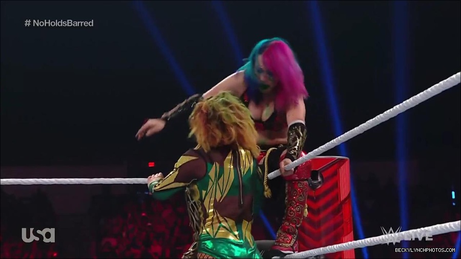 WWE_RAW_4th_July_2022_720p_WEBRip_h264_mp4_008735483.jpg