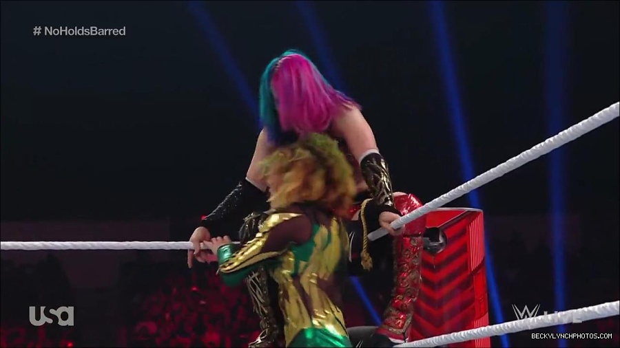 WWE_RAW_4th_July_2022_720p_WEBRip_h264_mp4_008735884.jpg