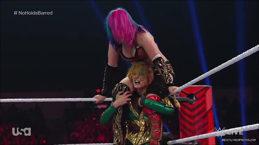WWE_RAW_4th_July_2022_720p_WEBRip_h264_mp4_008737485.jpg