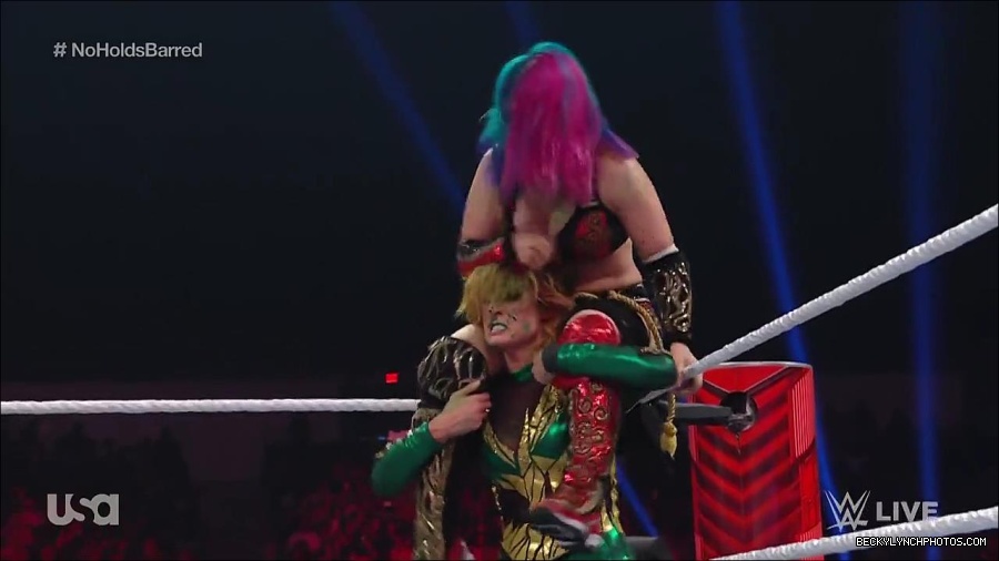 WWE_RAW_4th_July_2022_720p_WEBRip_h264_mp4_008737886.jpg