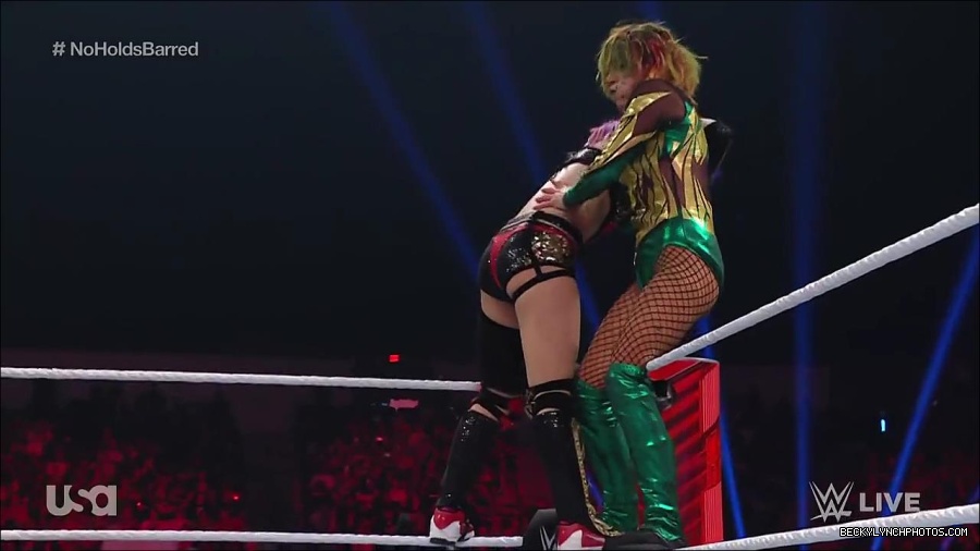 WWE_RAW_4th_July_2022_720p_WEBRip_h264_mp4_008748697.jpg