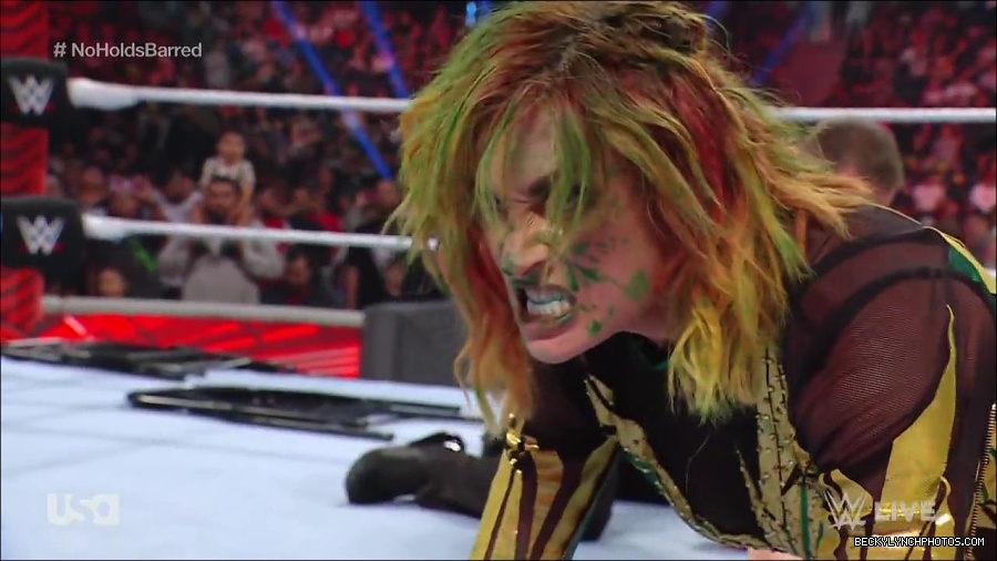 WWE_RAW_4th_July_2022_720p_WEBRip_h264_mp4_008804235.jpg
