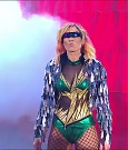 WWE_RAW_4th_July_2022_720p_WEBRip_h264_mp4_007821358.jpg