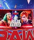 WWE_RAW_4th_July_2022_720p_WEBRip_h264_mp4_007840176.jpg