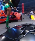 WWE_RAW_4th_July_2022_720p_WEBRip_h264_mp4_007918986.jpg