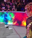 WWE_RAW_4th_July_2022_720p_WEBRip_h264_mp4_008045696.jpg