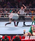 WWE_RAW_4th_July_2022_720p_WEBRip_h264_mp4_008052503.jpg