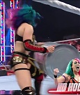 WWE_RAW_4th_July_2022_720p_WEBRip_h264_mp4_008055306.jpg