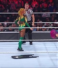 WWE_RAW_4th_July_2022_720p_WEBRip_h264_mp4_008084535.jpg