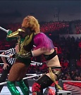 WWE_RAW_4th_July_2022_720p_WEBRip_h264_mp4_008158609.jpg