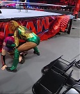 WWE_RAW_4th_July_2022_720p_WEBRip_h264_mp4_008170221.jpg