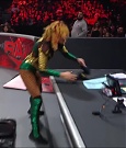 WWE_RAW_4th_July_2022_720p_WEBRip_h264_mp4_008179830.jpg