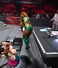 WWE_RAW_4th_July_2022_720p_WEBRip_h264_mp4_008185836.jpg