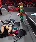 WWE_RAW_4th_July_2022_720p_WEBRip_h264_mp4_008187037.jpg