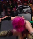 WWE_RAW_4th_July_2022_720p_WEBRip_h264_mp4_008203454.jpg