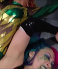 WWE_RAW_4th_July_2022_720p_WEBRip_h264_mp4_008209460.jpg