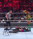 WWE_RAW_4th_July_2022_720p_WEBRip_h264_mp4_008419568.jpg