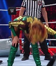 WWE_RAW_4th_July_2022_720p_WEBRip_h264_mp4_008430379.jpg