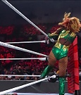 WWE_RAW_4th_July_2022_720p_WEBRip_h264_mp4_008435183.jpg