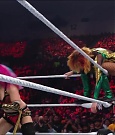 WWE_RAW_4th_July_2022_720p_WEBRip_h264_mp4_008443191.jpg